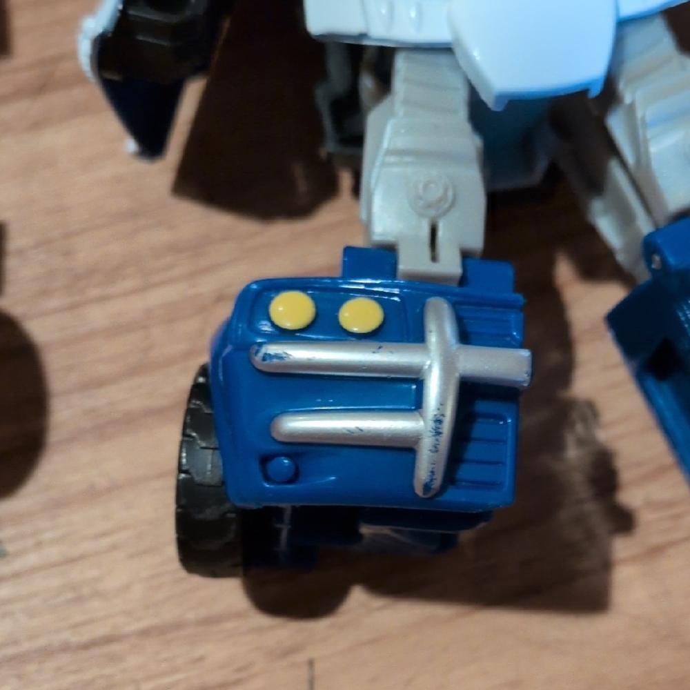 Hasbro Transforming Vehicle Set - Red, Green, Blue, Orange - Picture 3 of 6